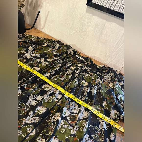 Zara Floral Tunic - Black and Green - Picture 3 of 7